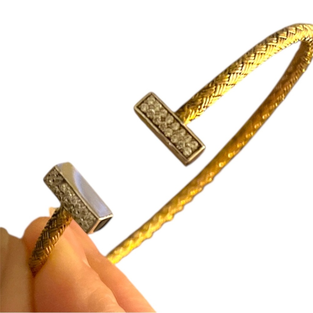 Stella & Dot Gold Cable Cuff Bracelet Pavé Crystal Ends Open Bangle w/ Box